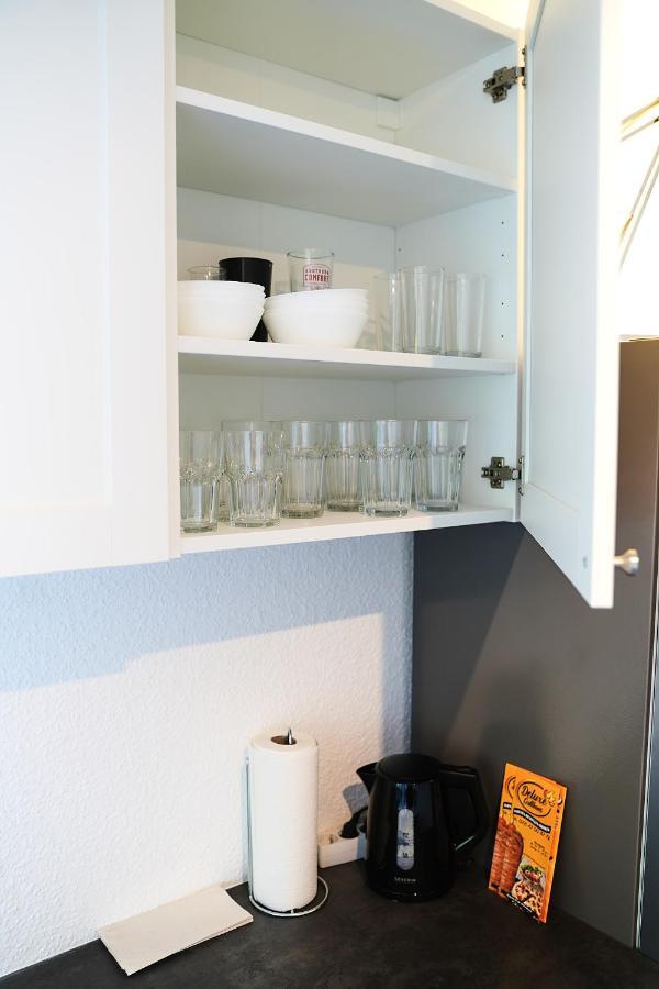 N2 Centrally Located 3-Room Apartment With Balcony Or Individual Rooms Karlsruhe Esterno foto