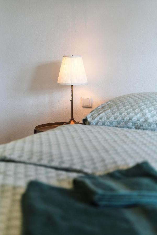 N2 Centrally Located 3-Room Apartment With Balcony Or Individual Rooms Karlsruhe Esterno foto