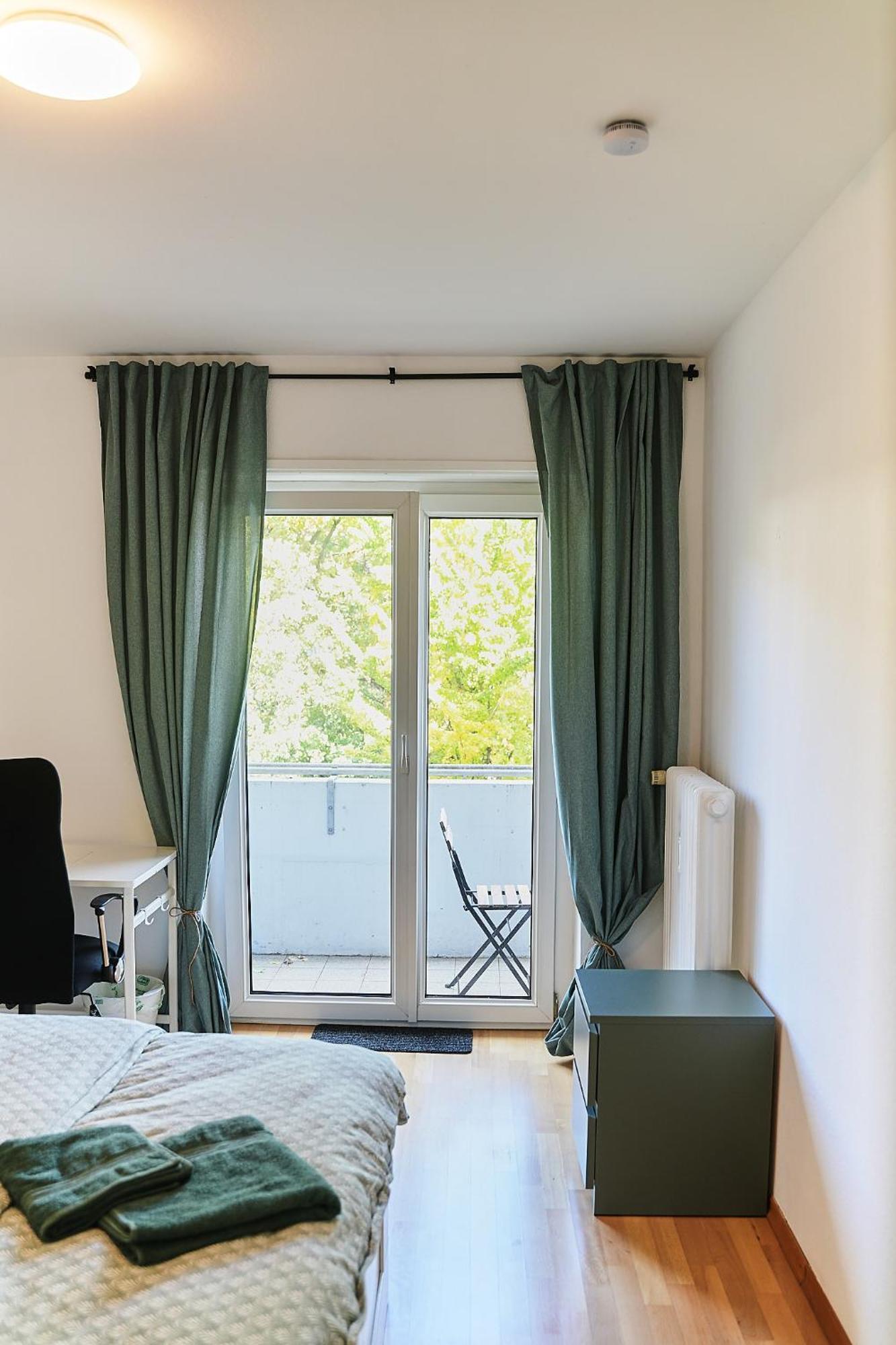 N2 Centrally Located 3-Room Apartment With Balcony Or Individual Rooms Karlsruhe Esterno foto